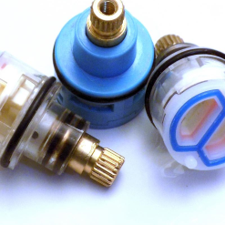 Zuhanyváltó kerámia betét